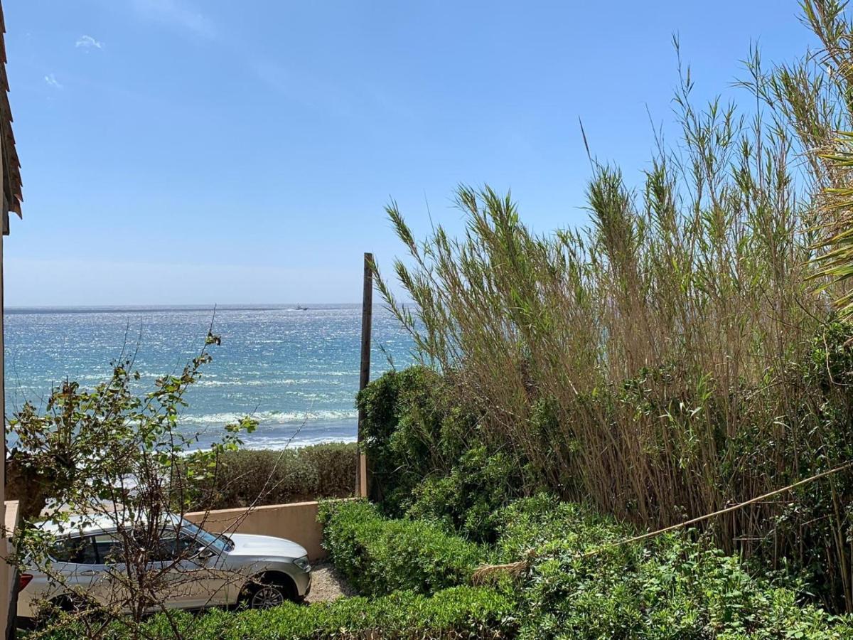 Au Bord De La Mer Cavalaire-sur-Mer Exterior photo
